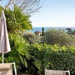 Bella Vista